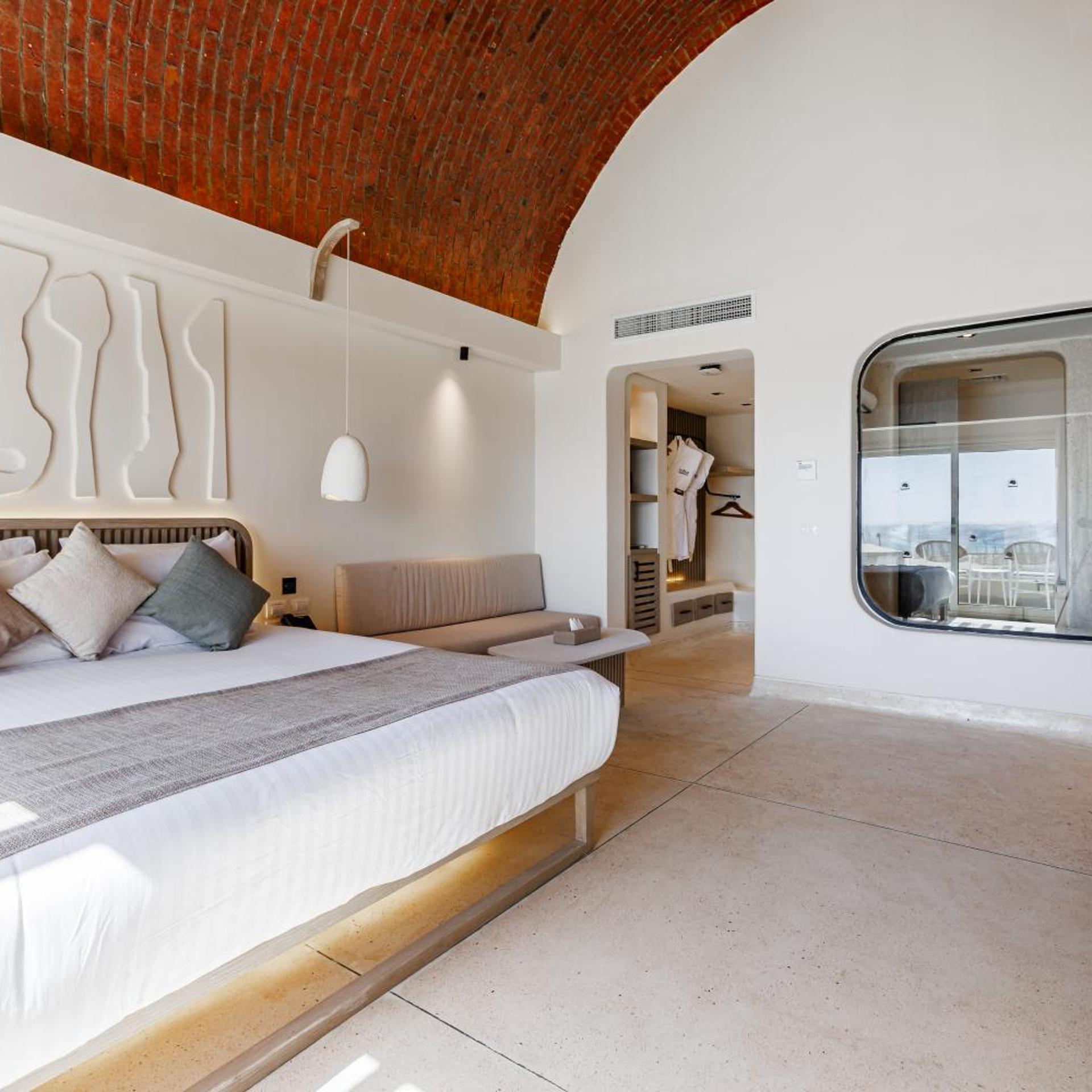 Anjum Jacuzzi Suite