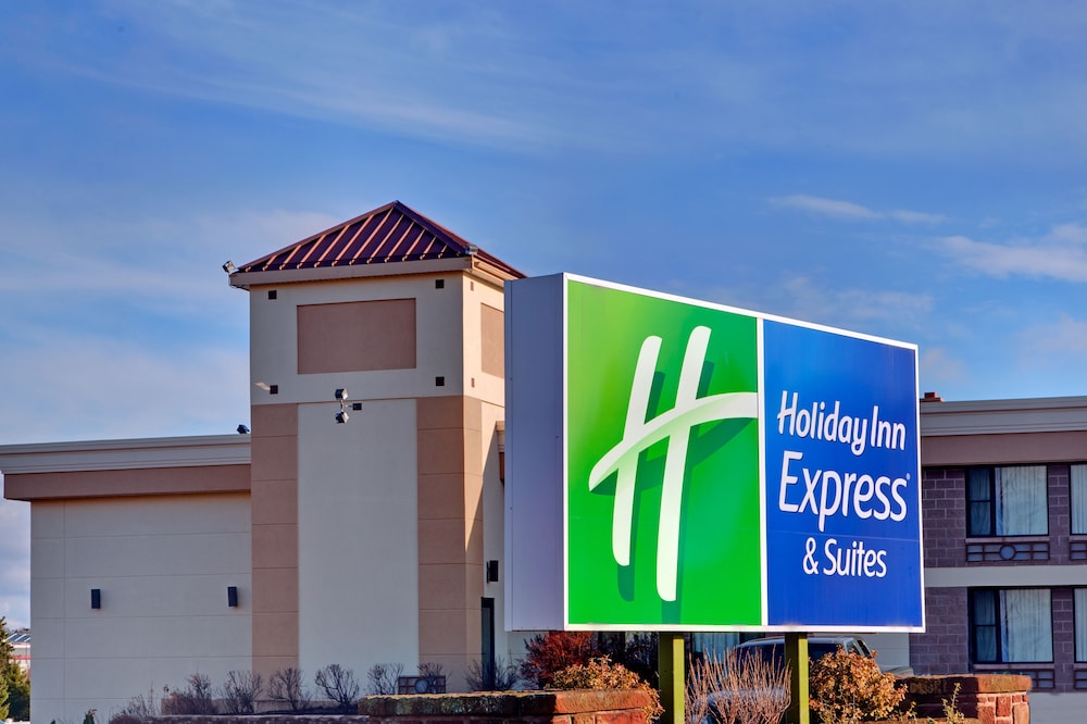 Holiday Inn Express Charlottetown 2/61