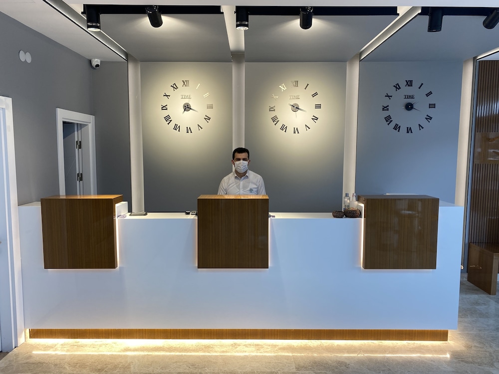 Hakcan Hotel 5/50