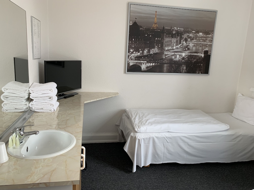 Herman Bang Bed And Breakfast 29/50