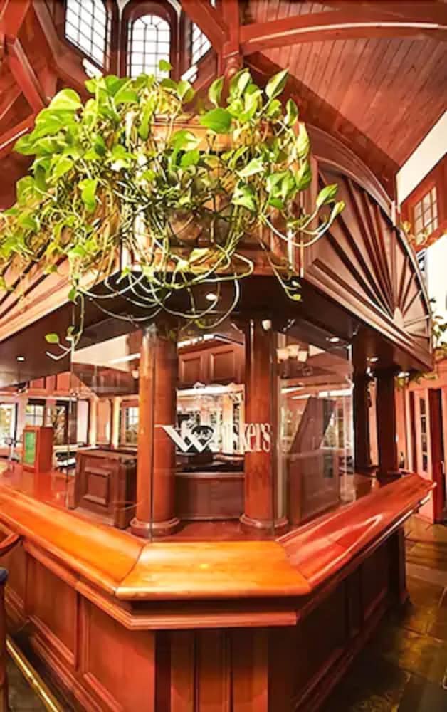 The Nittany Lion Inn 55/64