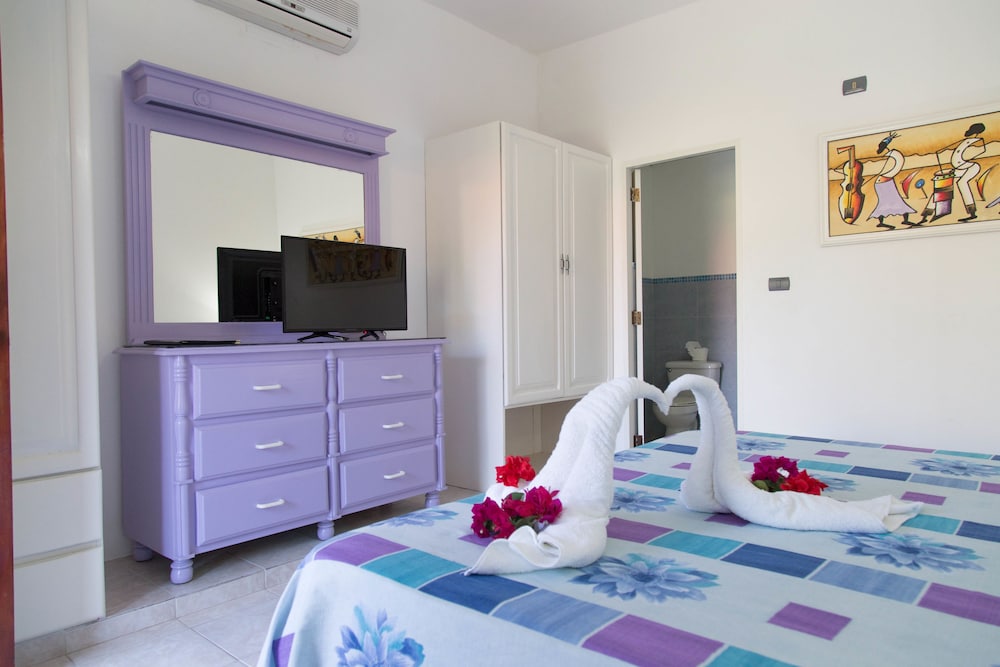 Hotel El Eden 27/57