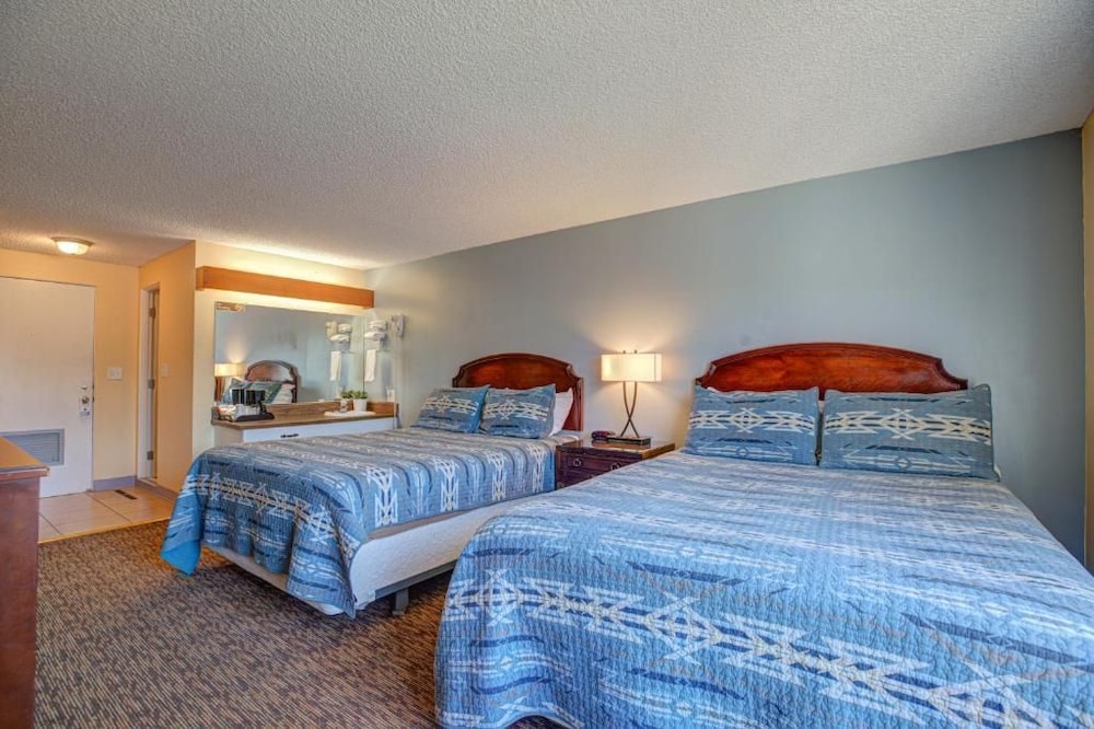 Columbia Gorge Inn 17/57