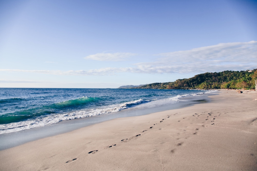 Ylang Ylang Beach Resort 72/78