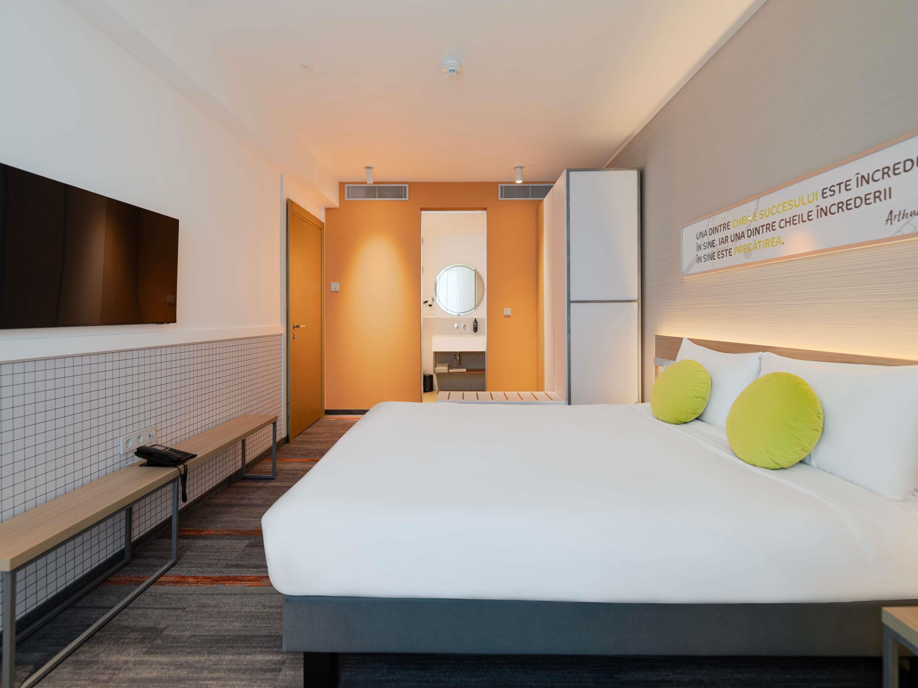 Premium, Suite, Queen Bed