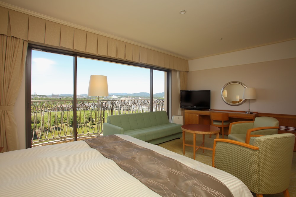 The Celecton Premier Kobe Sanda Hotel 25/68