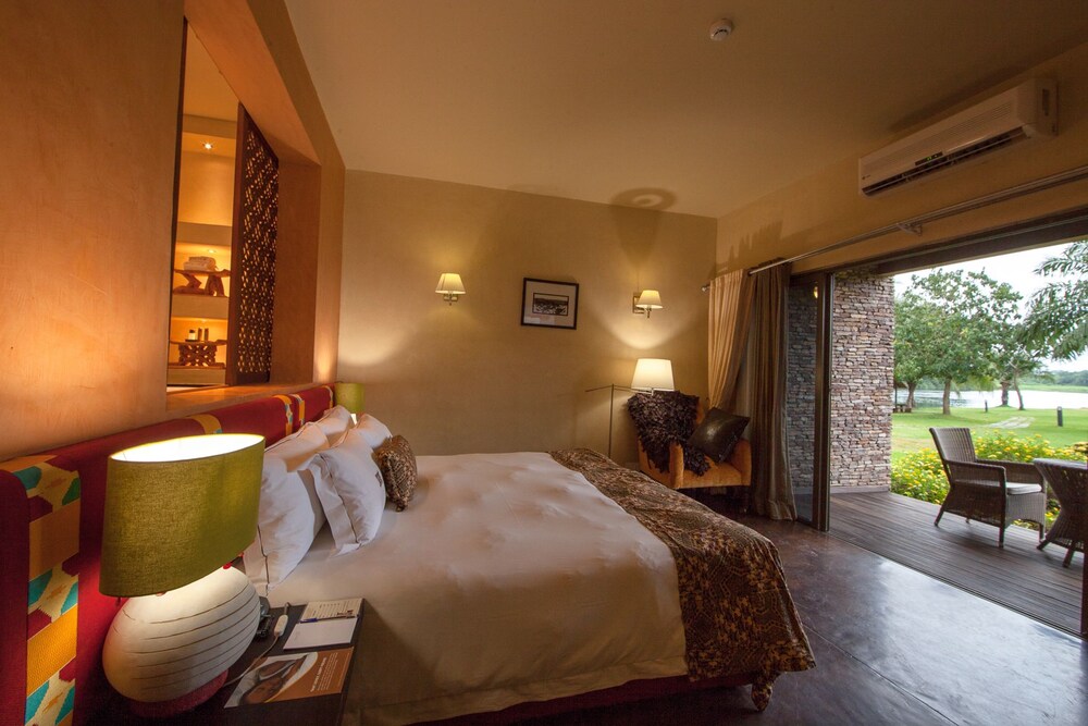 Room at The Royal Senchi Resort/Hotel, AKOSOMBO
