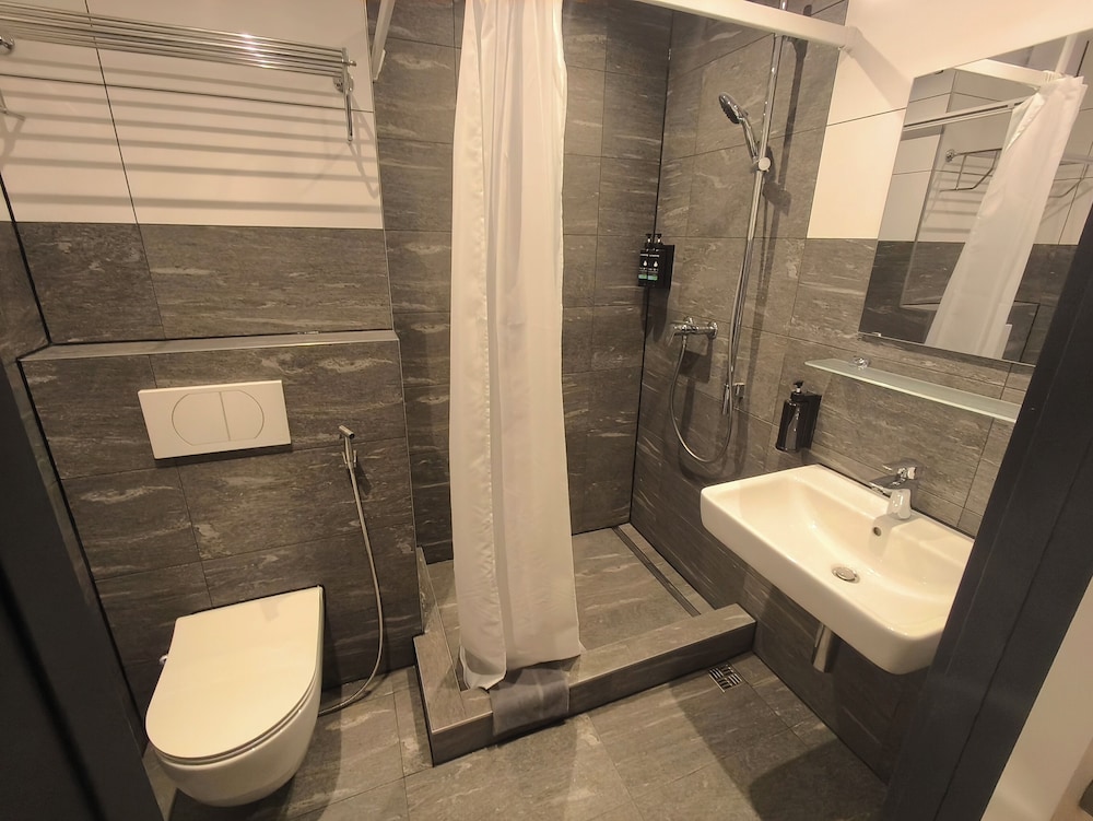 Hotel Toscana 50/55