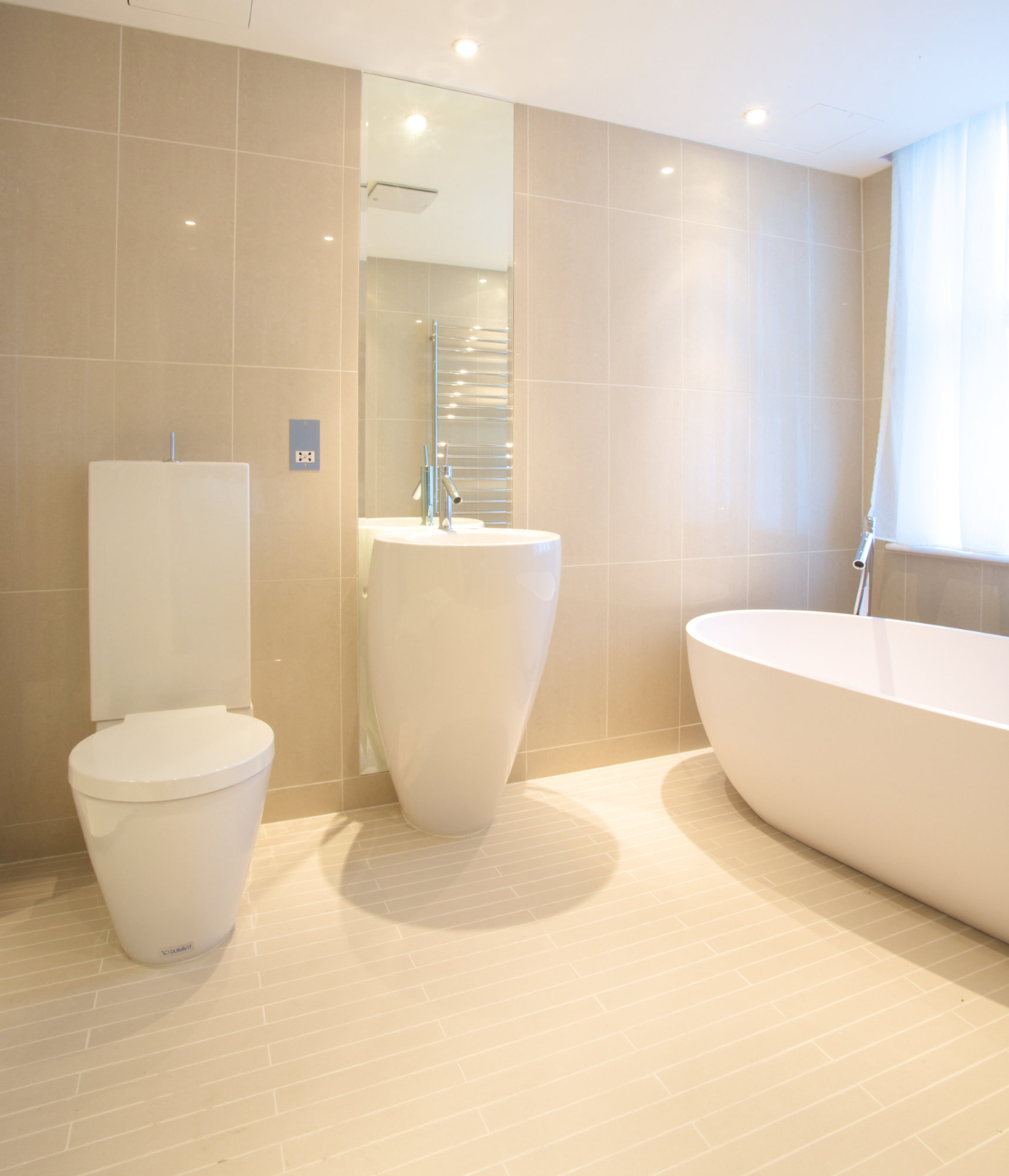 Ten Manchester Street Hotel 55/56