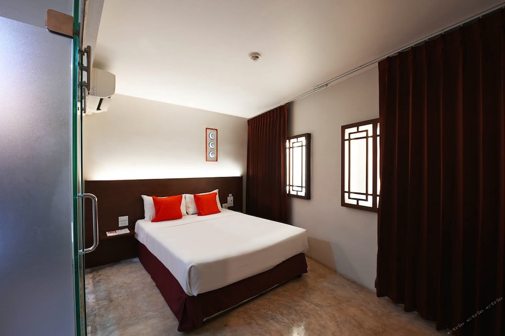 Ruamchitt Plaza Hotel 24/59