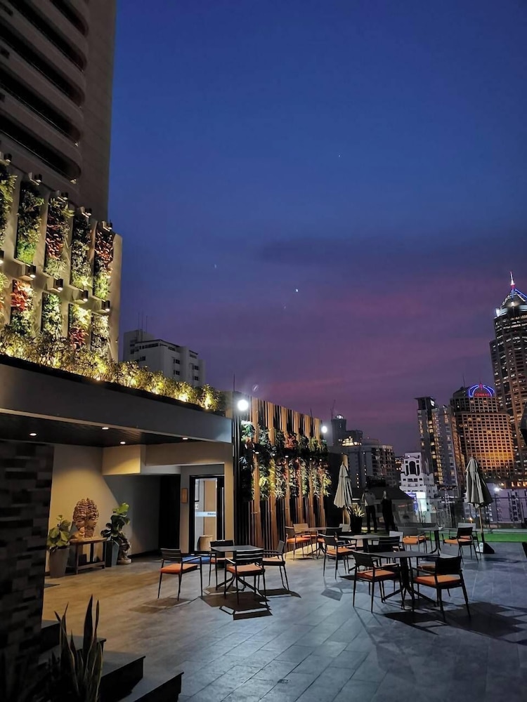 Citrus Suites Sukhumvit 6 Bangkok 73/78