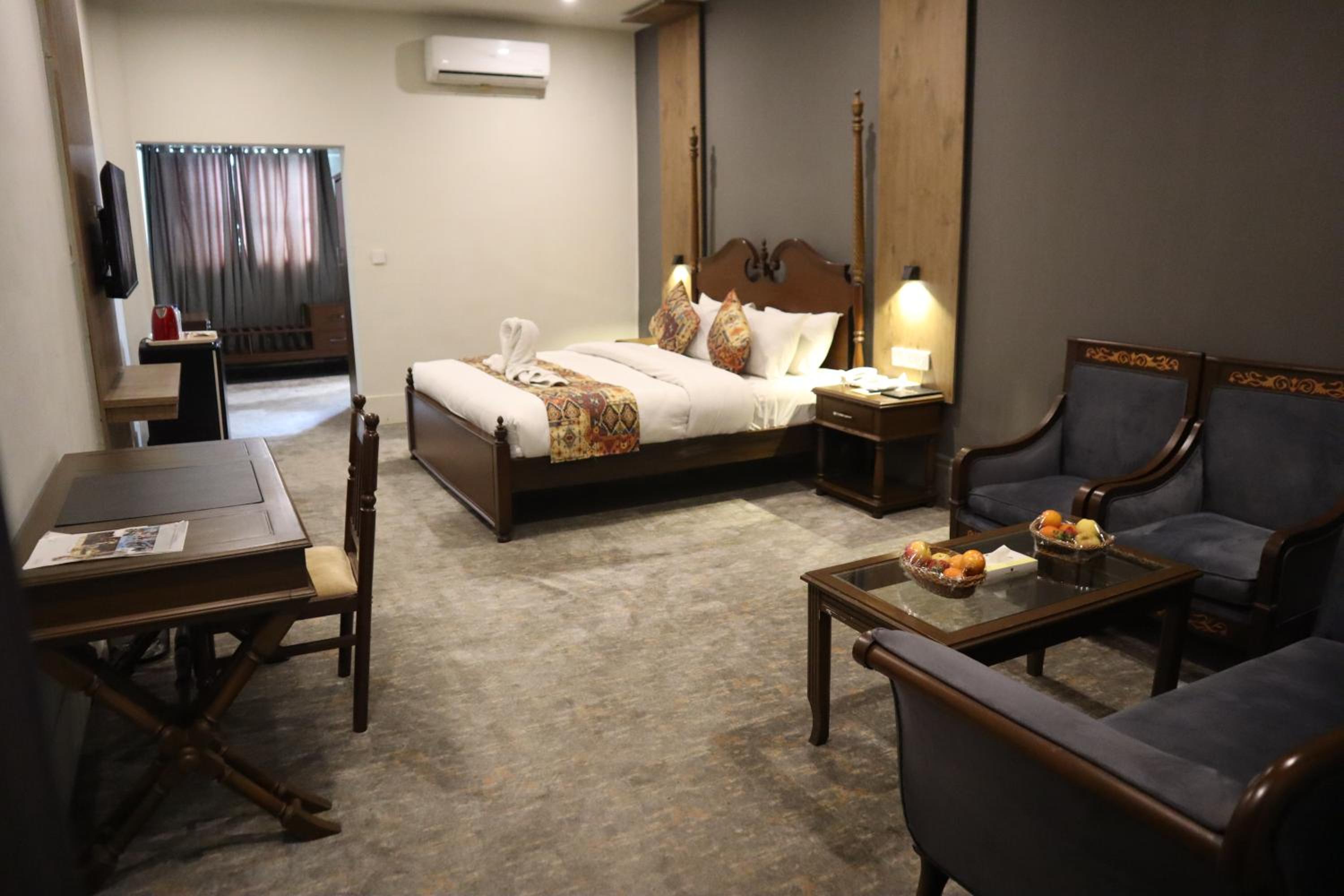 Suite