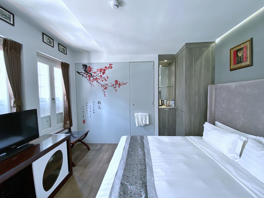Bliss Hotel Singapore 38/75