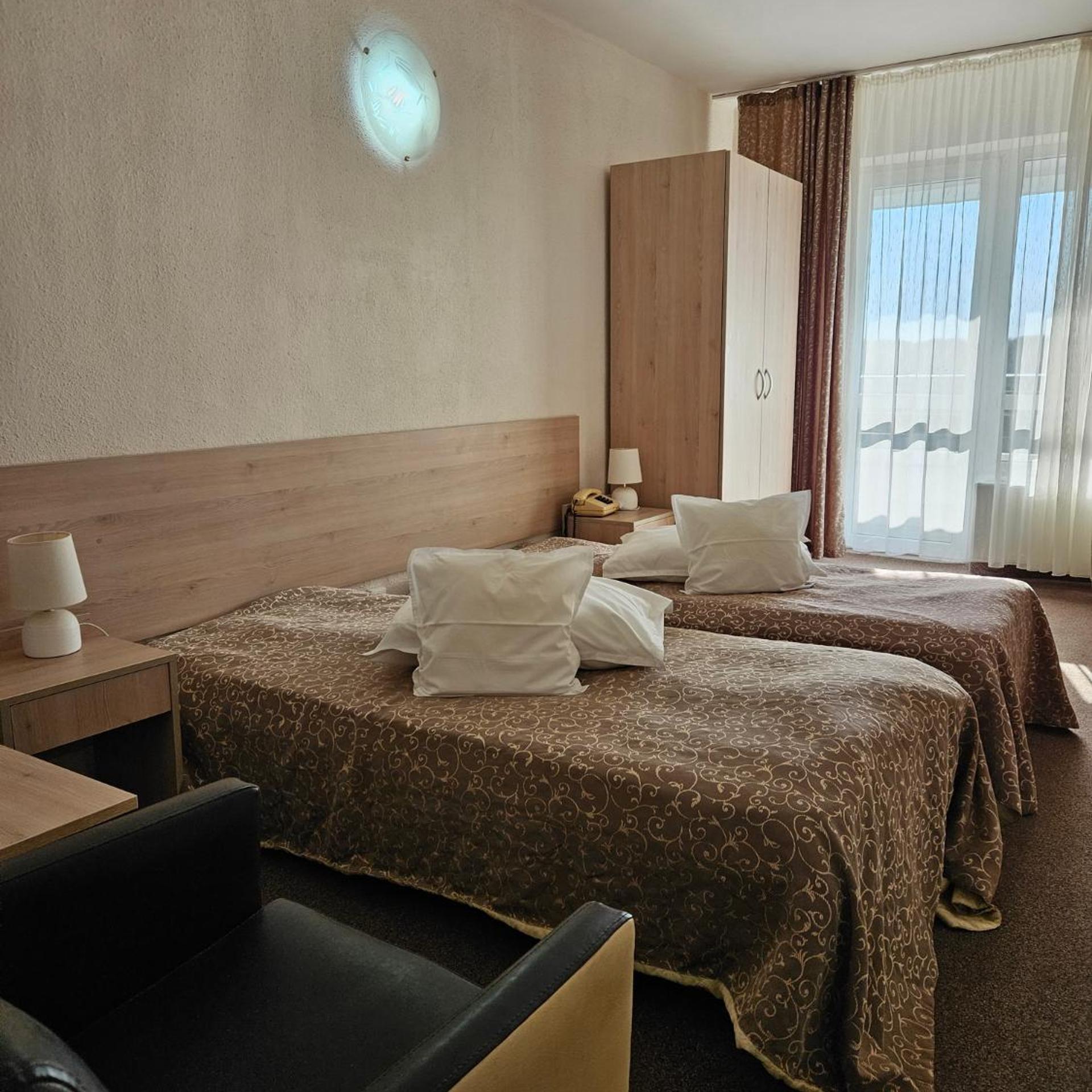 HOTEL MURES 38/58