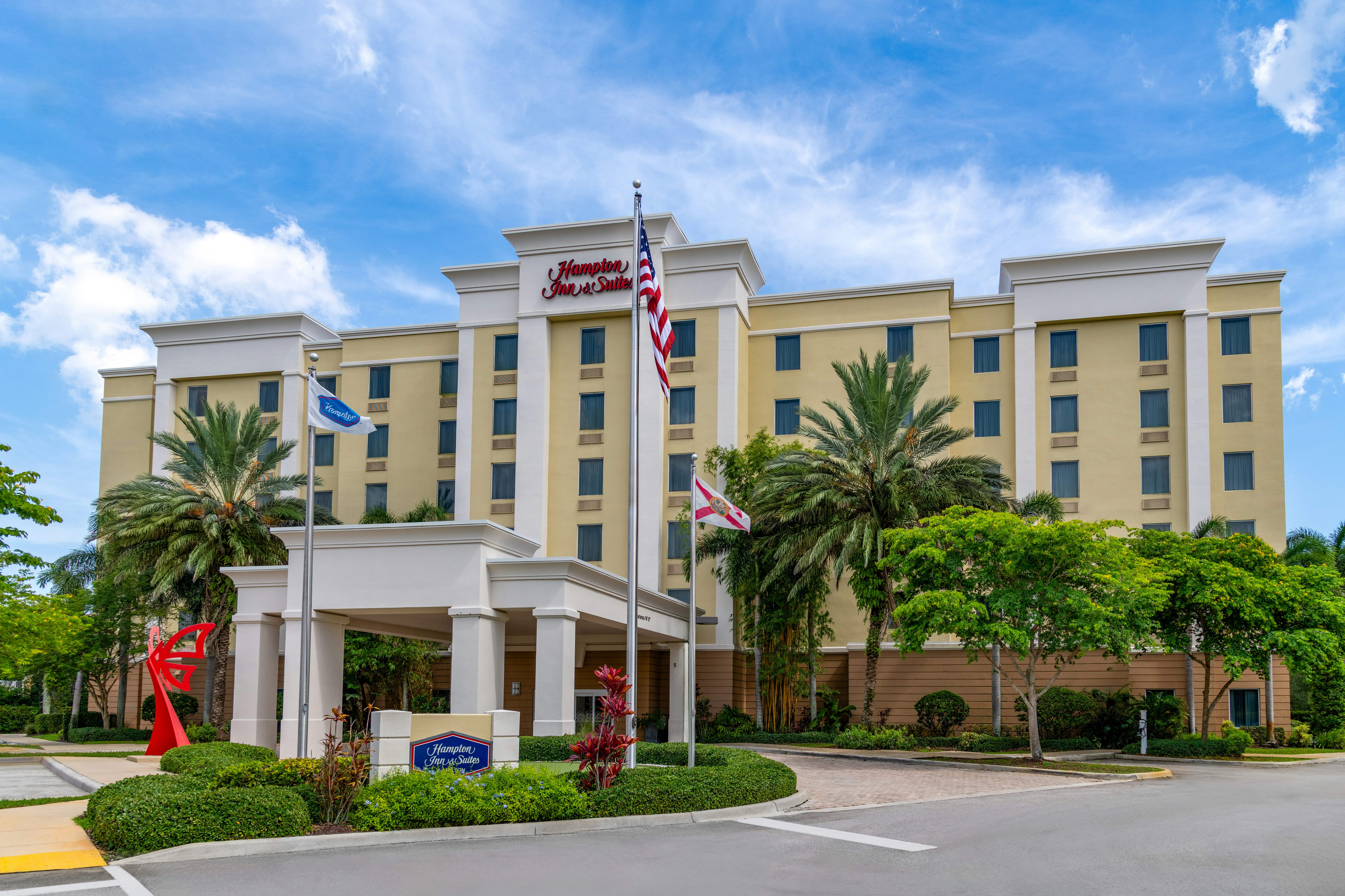 Hampton Inn & Suites Coconut Creek 45/49