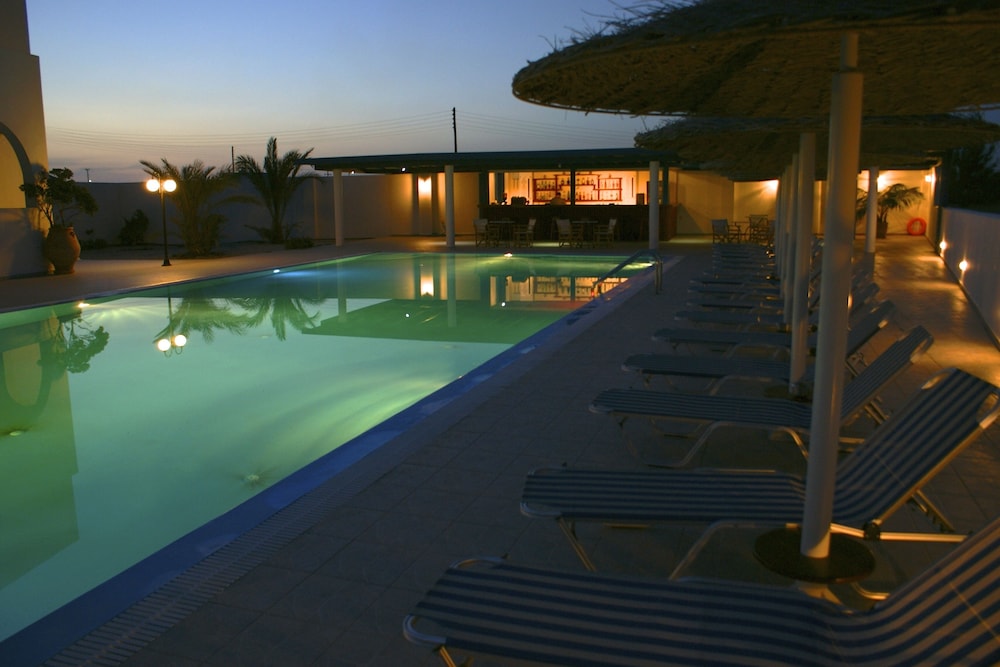 Blue Bay Villas Santorini 36/38