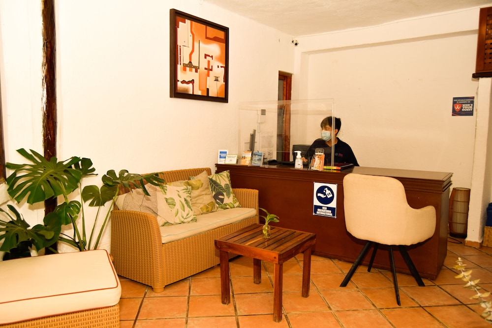 Siesta Fiesta Hotel 35/51