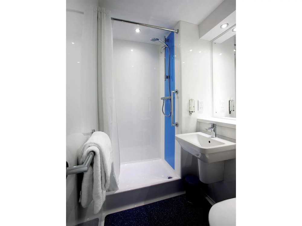 Travelodge London Kings Cross Royal Scott 37/40