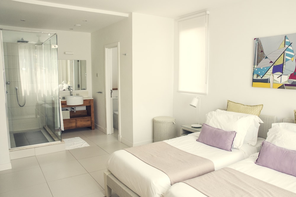 West Island by Horizon Holidays 24/76