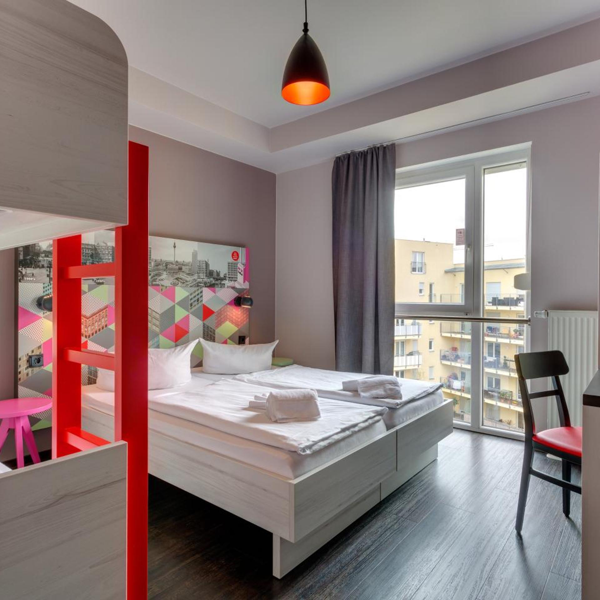 Meininger Hotel Berlin Alexanderplatz 8/39