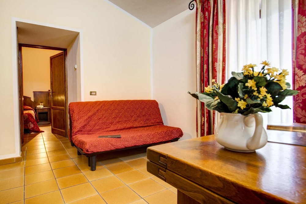 Albergo Villa Rioddi 29/50