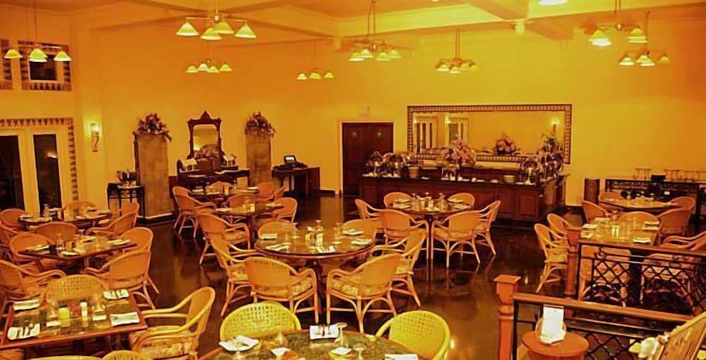 The Lalit Grand Palace 22/68