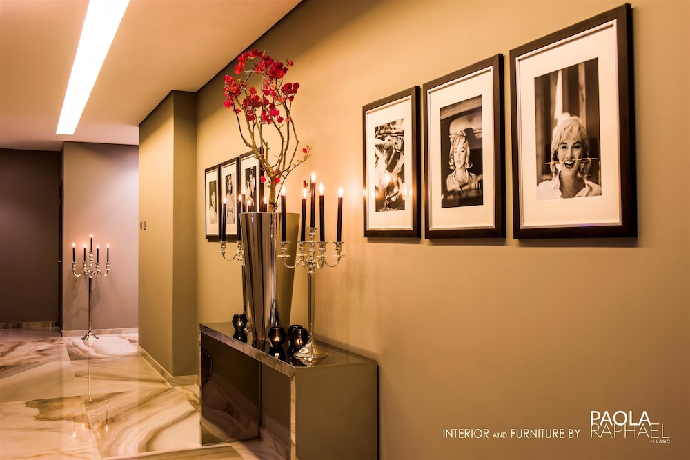 Royal Tulip Achrafieh 43/69