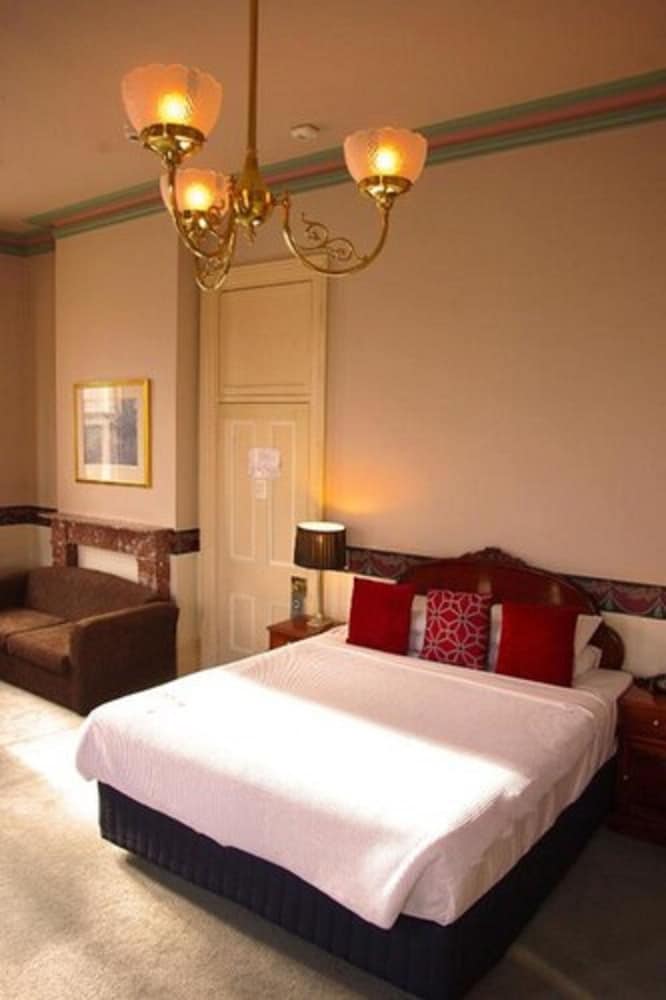 Hotel Shamrock 16/70