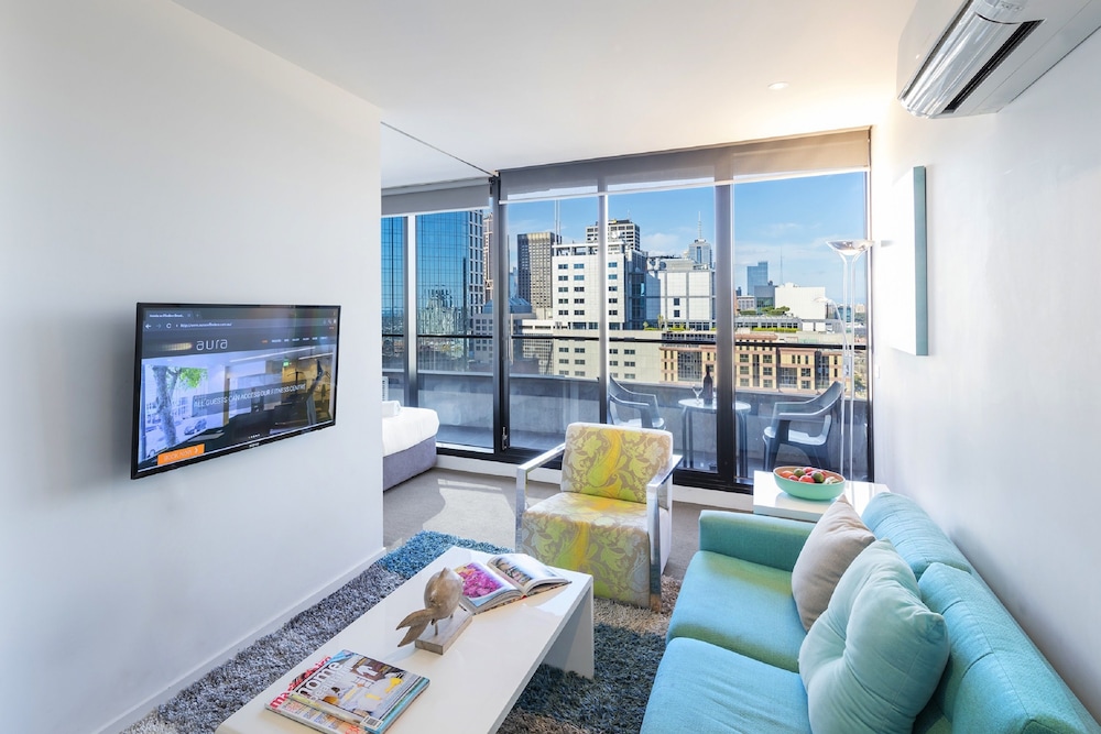 Aura On Flinders Serviced Apartment 45/78