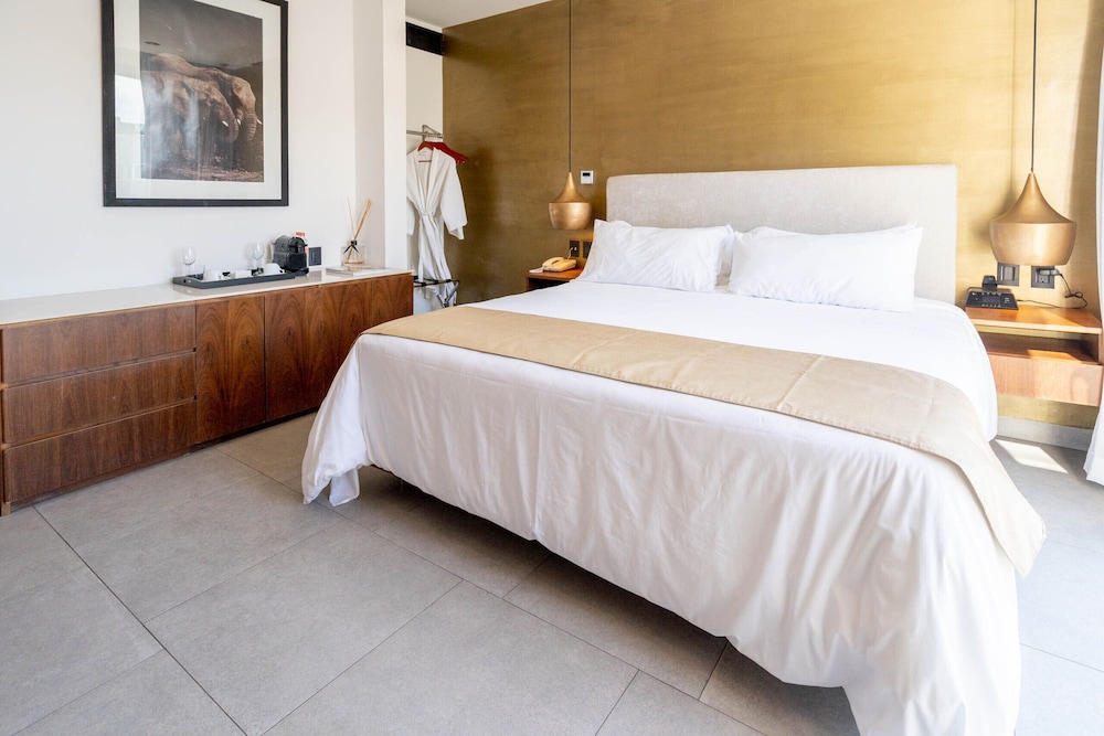 IT Boutique Hotel and Restaurant 29/73