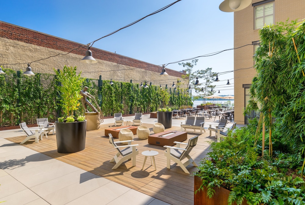 HOTEL INDIGO OLD TOWN ALEXANDRIA 61/82