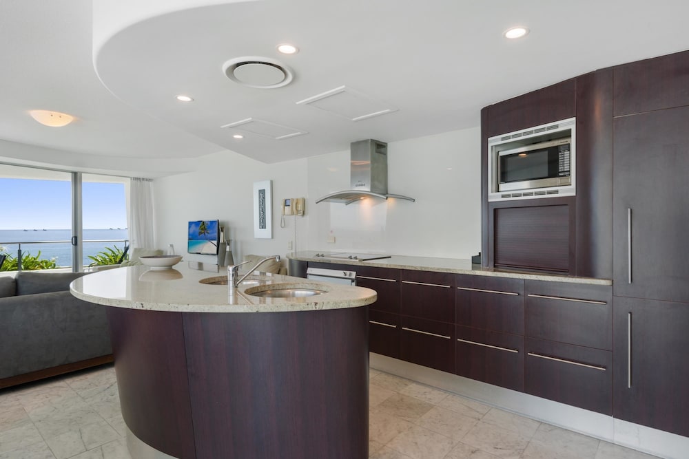 Mantra Sirocco Mooloolaba 14/57