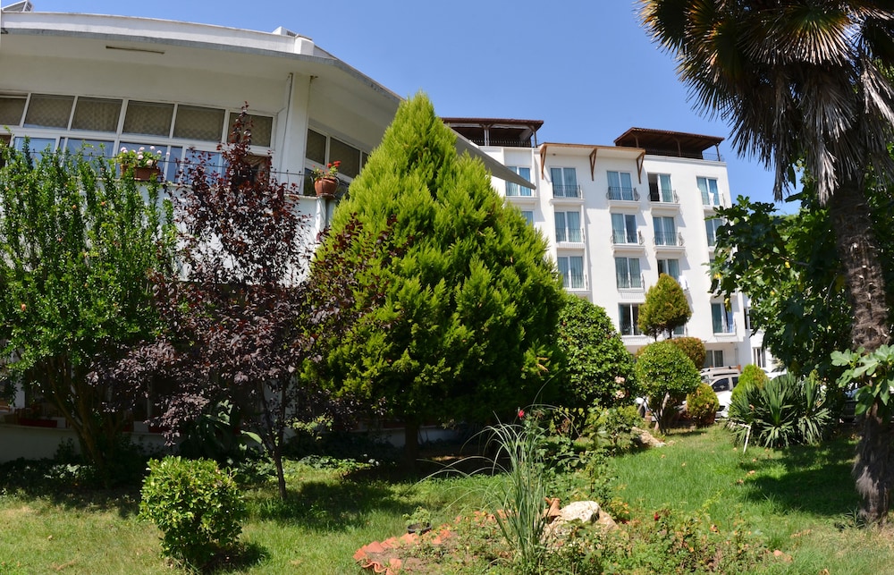 Tatlisu Kirtay Hotel 21/25