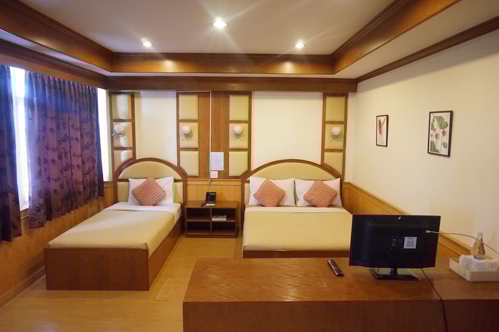 Supak Hotel 23/37