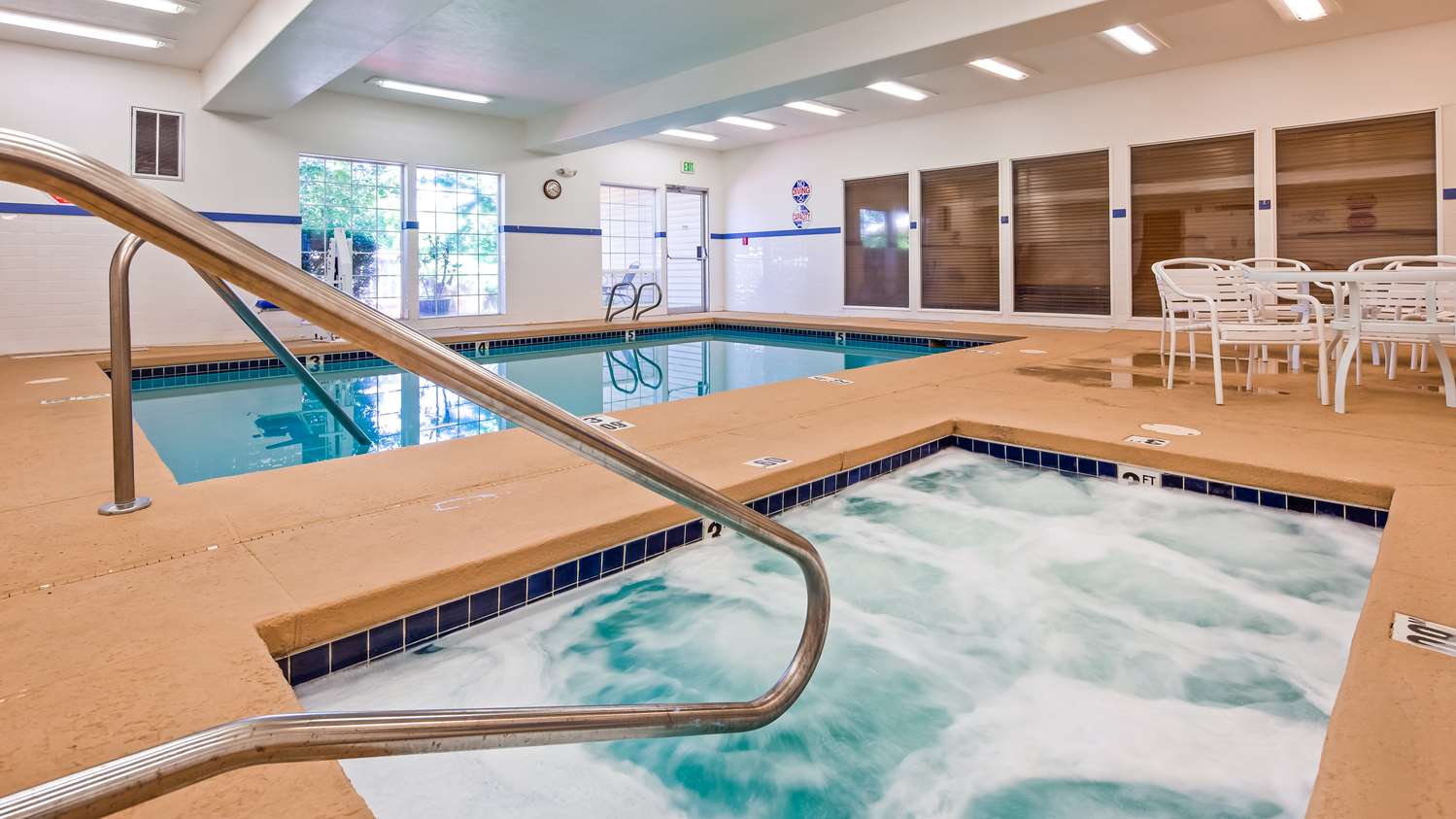 Best Western Plus Prairie Inn 4/19