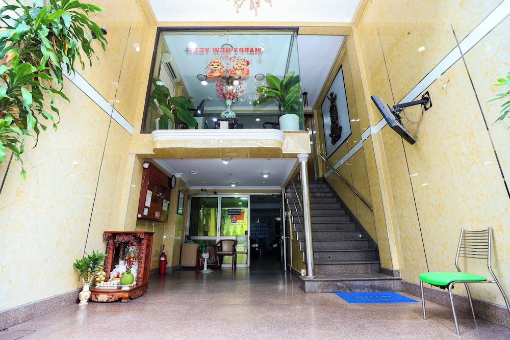 Hanh Phuc Hotel 11/55