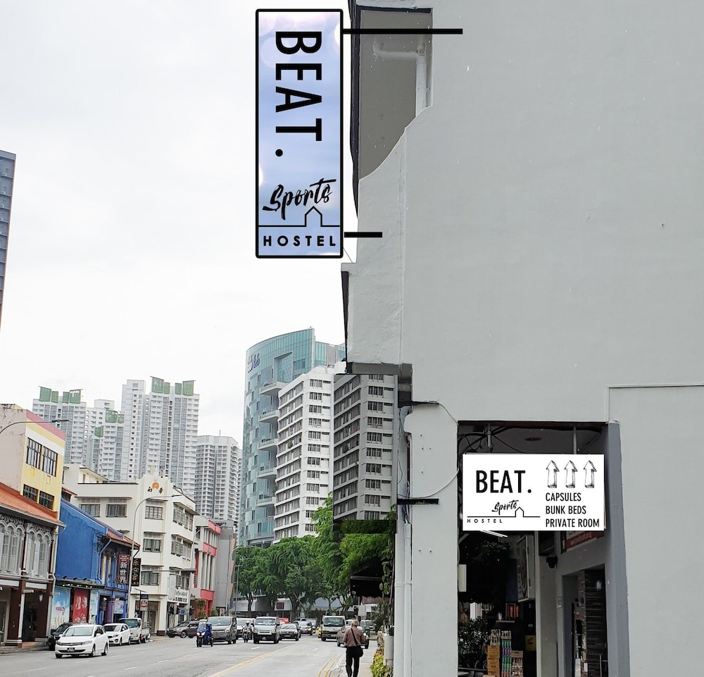 BEAT. Sports Hostel At Little India 2/47
