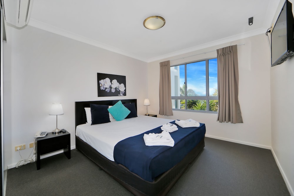 Room at The Point Resort, BUNDABERG