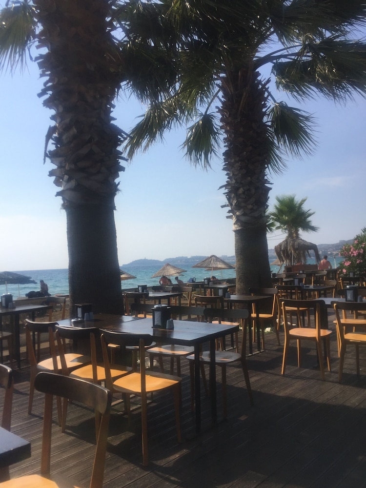 Risus Beach Resort Hotel Kusadasi 33/50