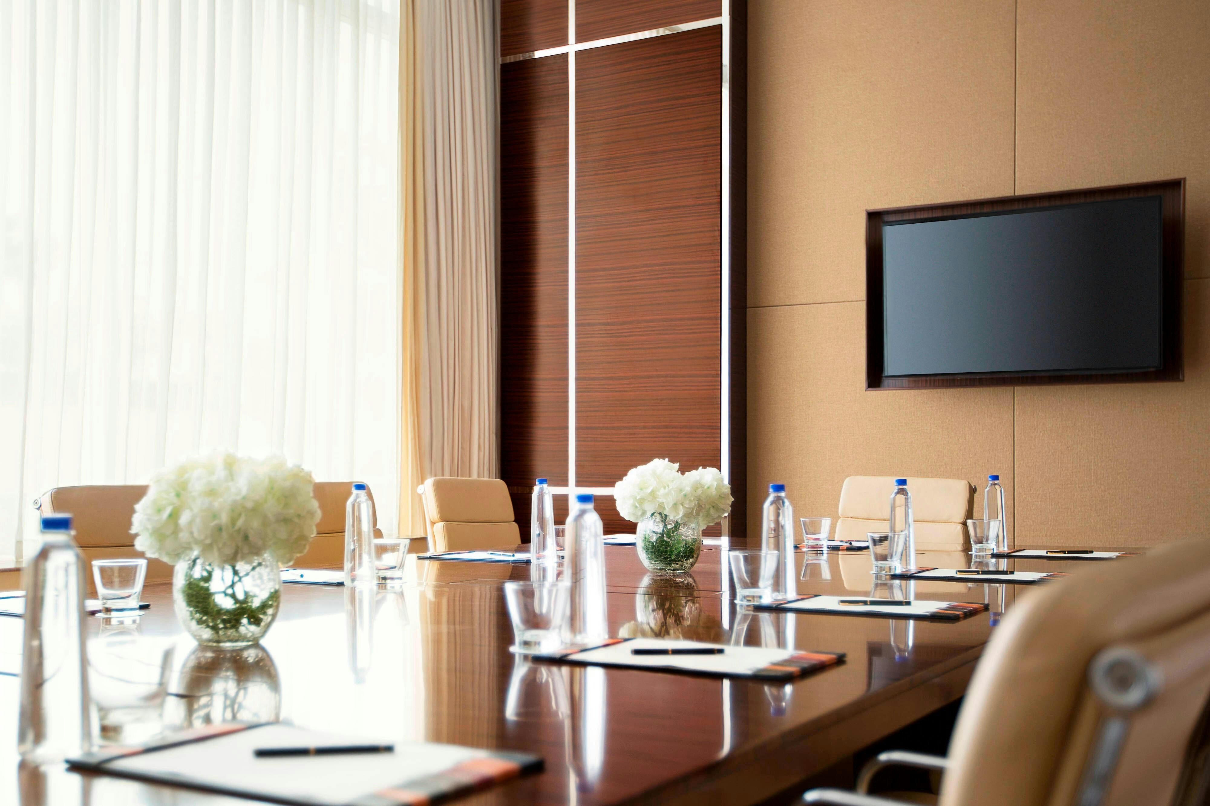 Courtyard By Marriott Kochi Airport 47/51