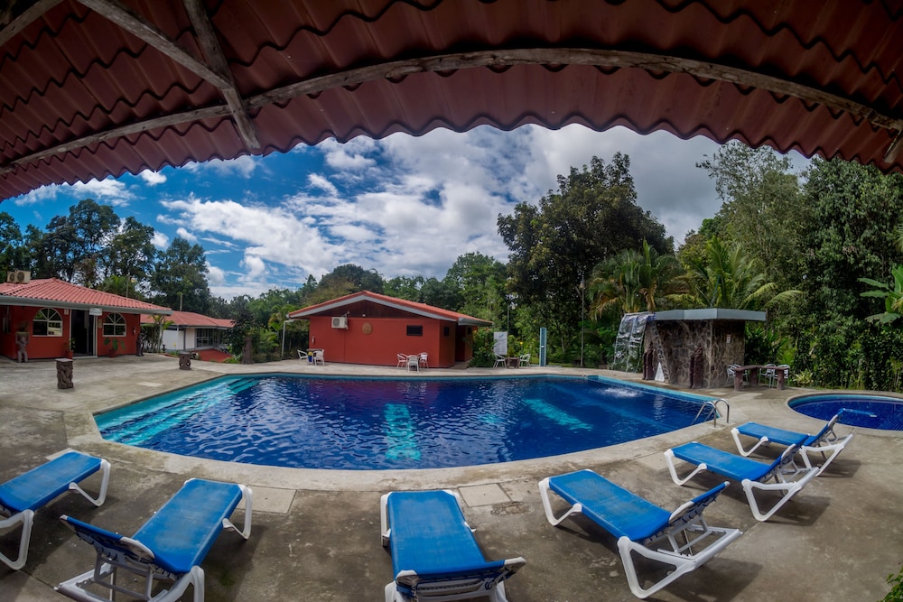 Pacific Paradise Resort 58/62