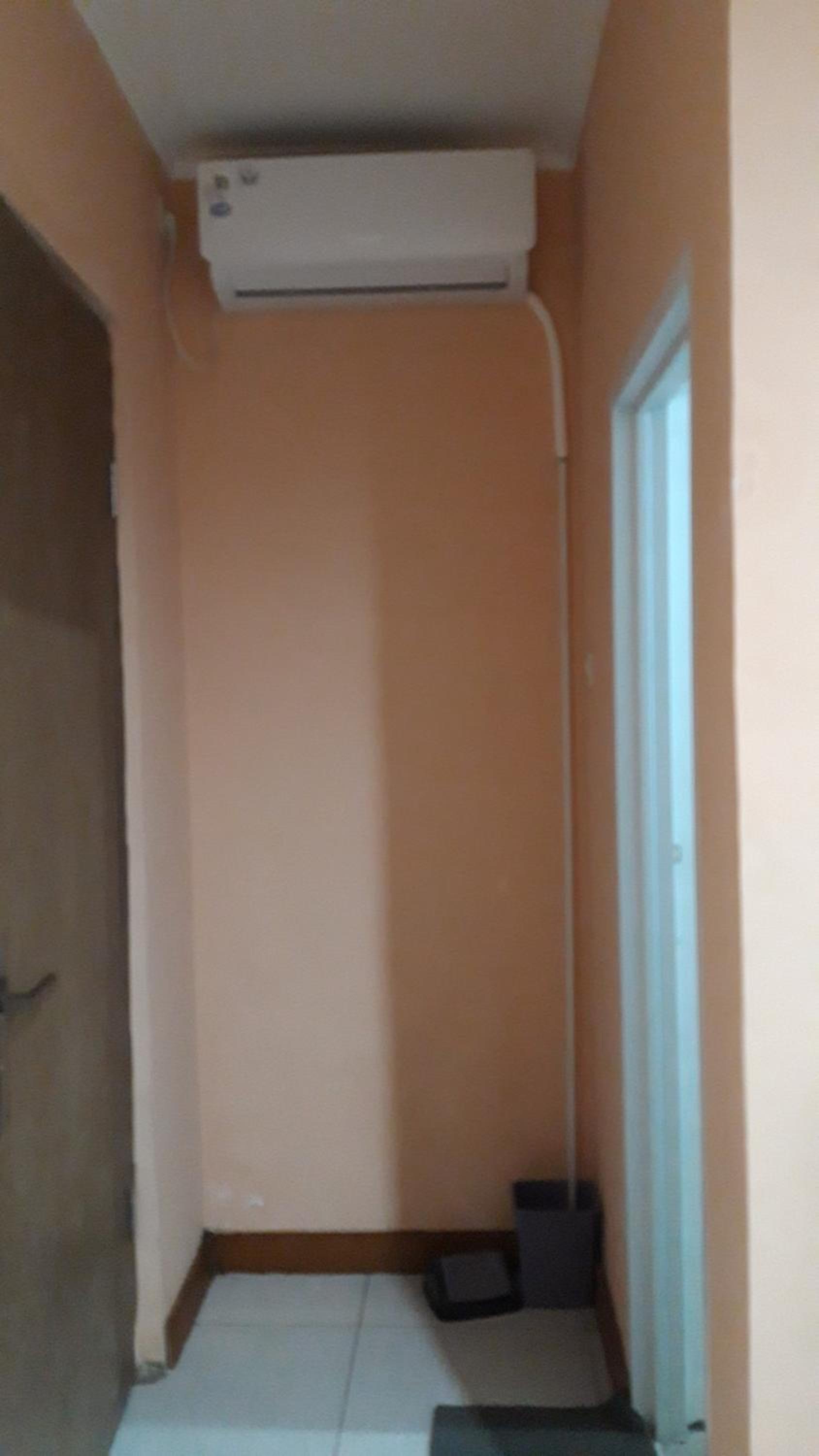 RedDoorz near Istana Plaza 2 28/50