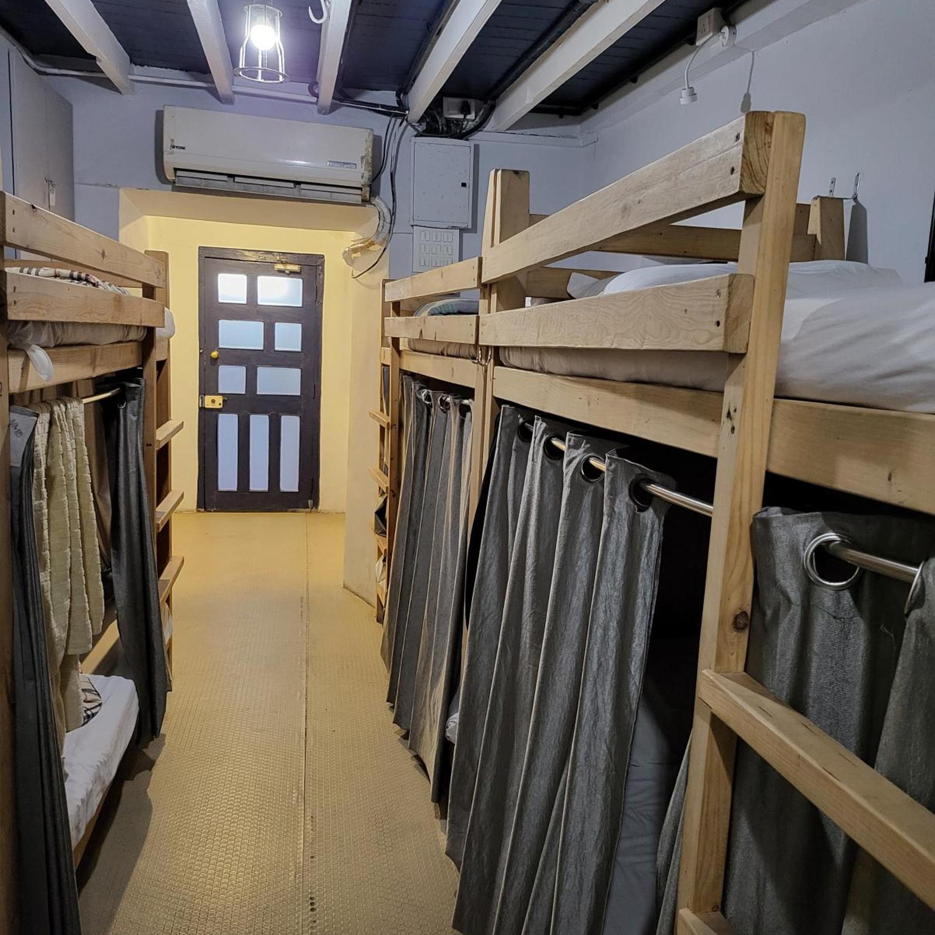 Namastey Mumbai Backpackers 15/50