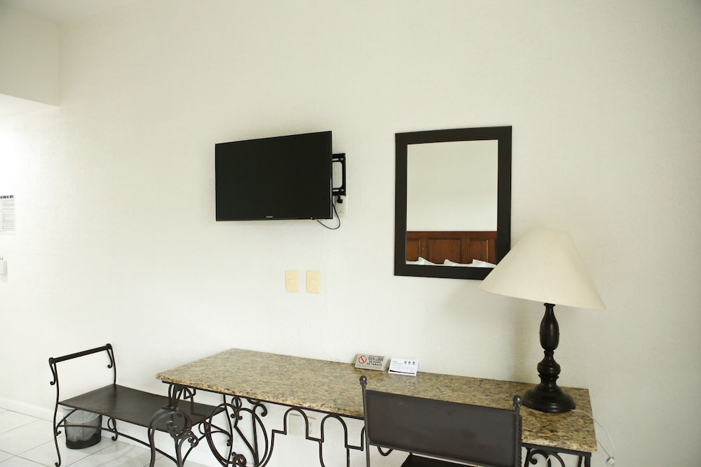 Hotel Las Palomas Tepic Express 55/66
