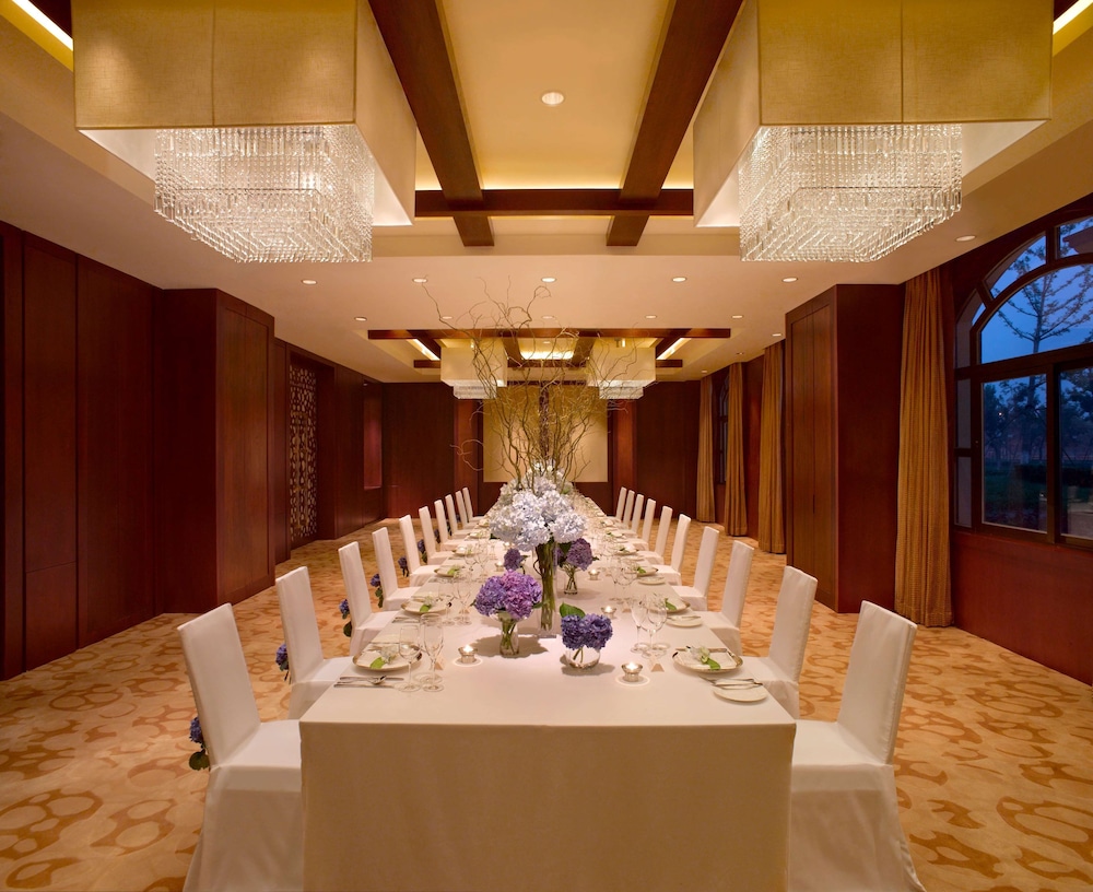 Wyndham Grand Tianjin Jingjin City 36/47