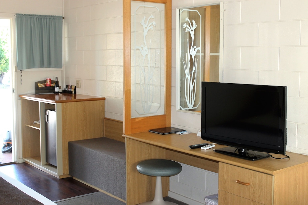 Hospitality Inn Geraldton SureStay Collection by Best Western 32/37