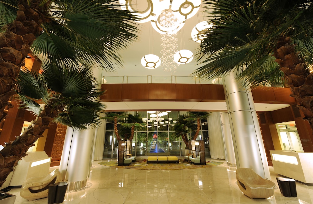 Bay Lake Tower at Disneys Contemporary Resort 5/39