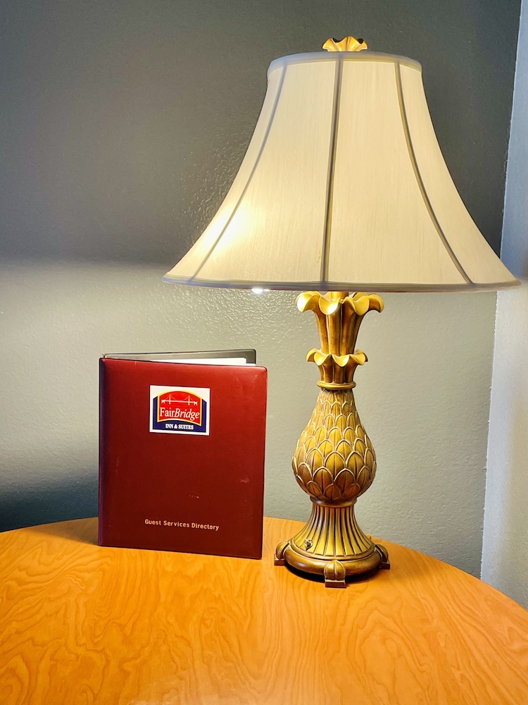 FairBridge Inn & Suites Cleburne 38/62