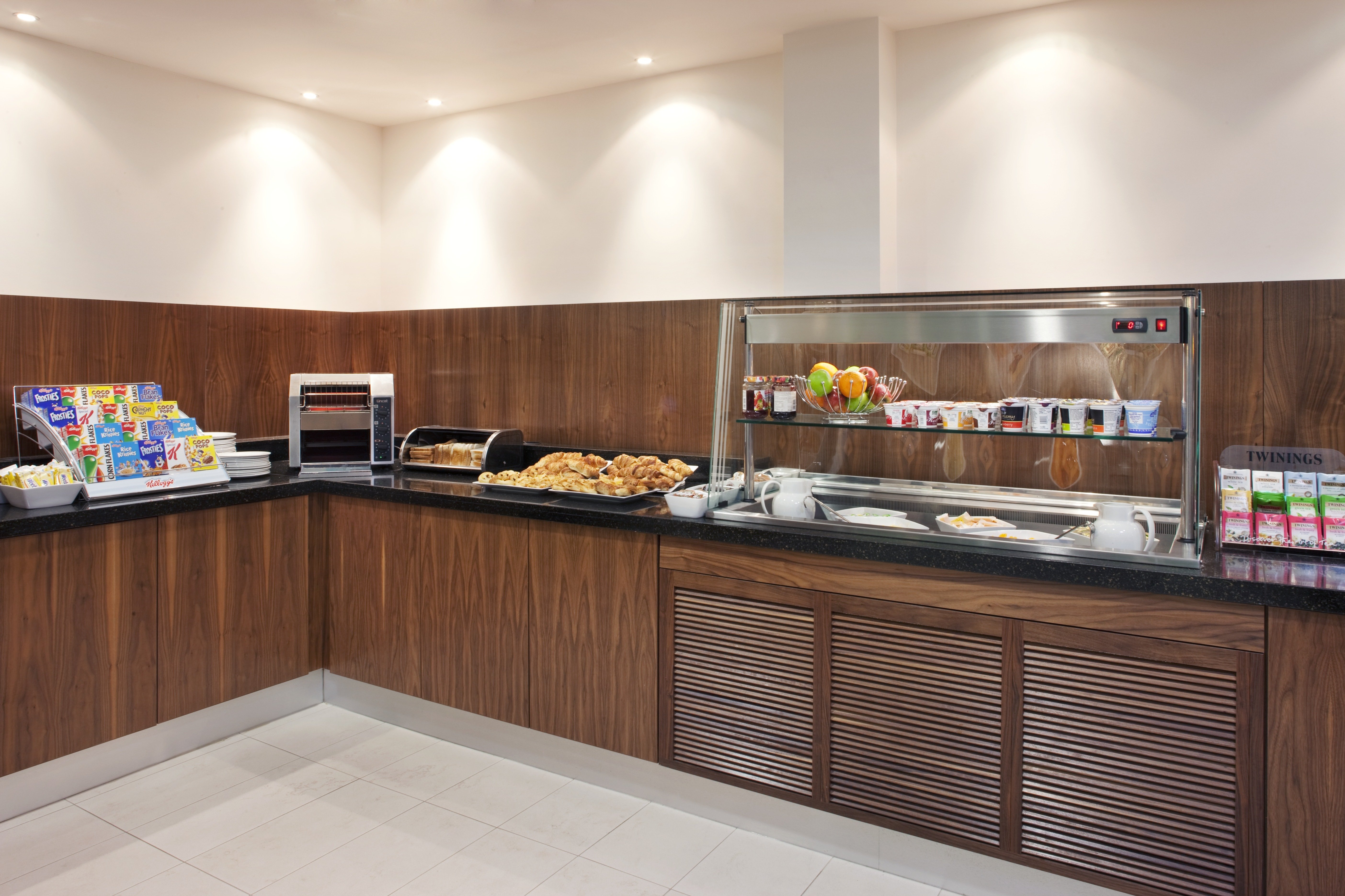 Holiday Inn Express Tamworth 16/58