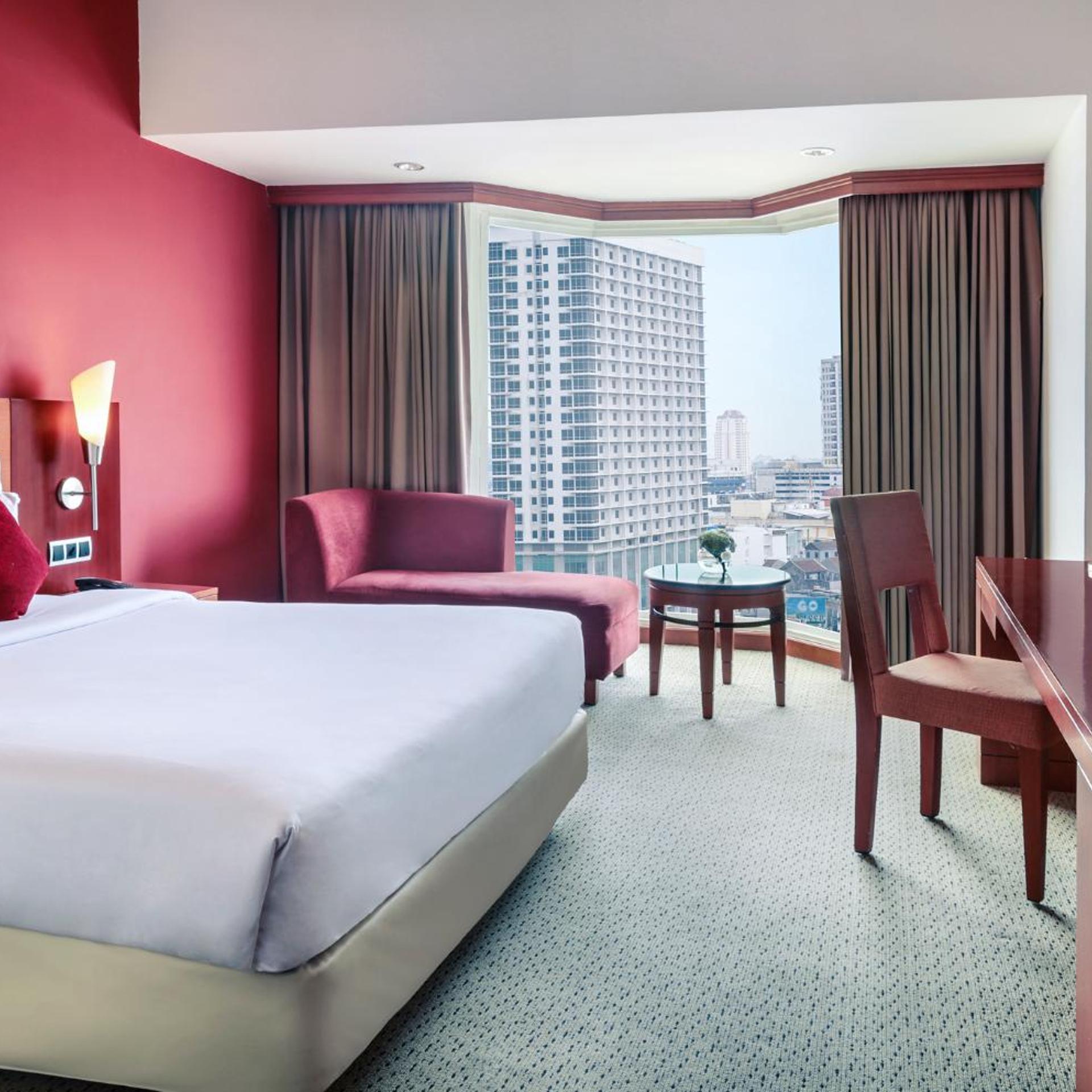 Superior, King Bed